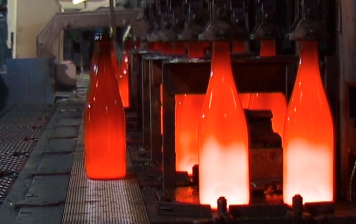 Trier pour recycler - le recyclage du verre - extrait